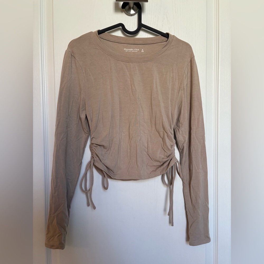 Abercrombie & Fitch Soft A&F Collection Ruched Long Sleeve Top – Women’s M